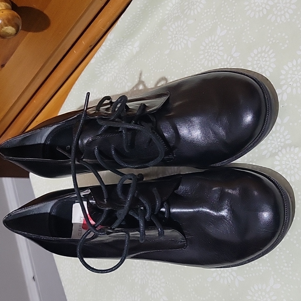 🆕 Bandolino Black leather lace up block heel oxford shoes